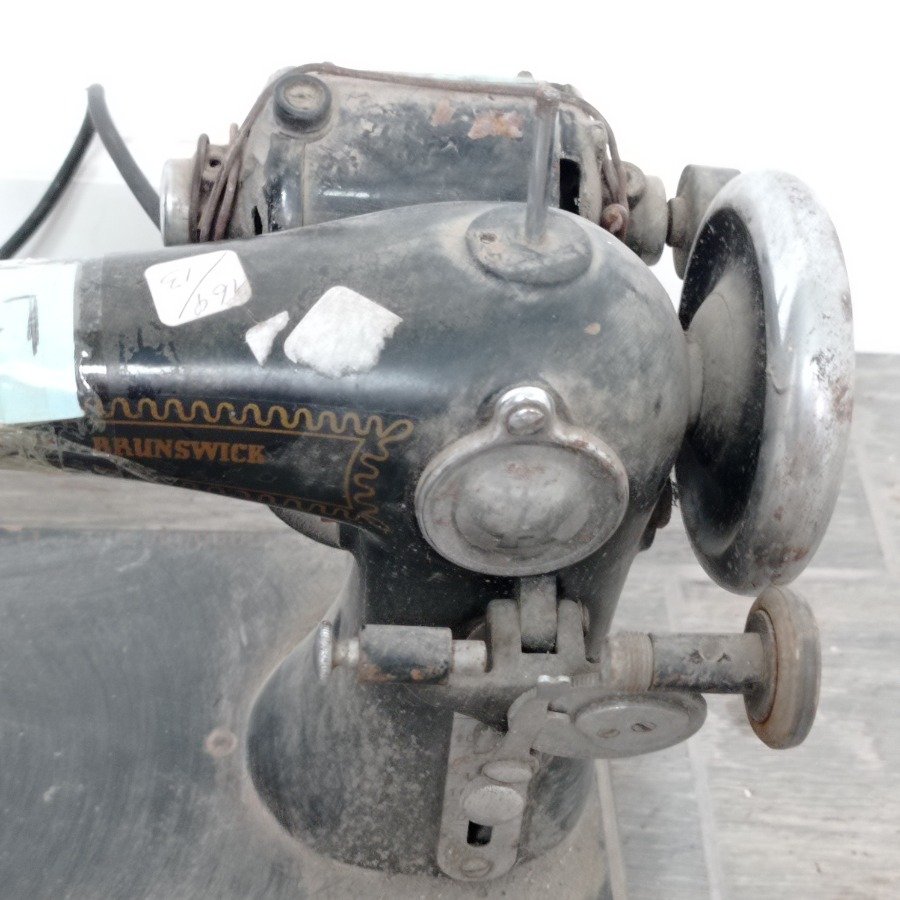 Item 15708 - Image 3