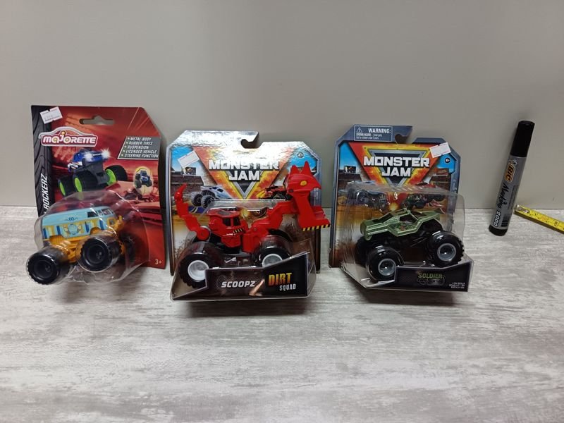 Item 896410 - Image 0