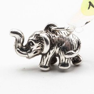 Lote anterior: Dije Plata "Elefante" Detallado - 2.5 x 1.5 cm