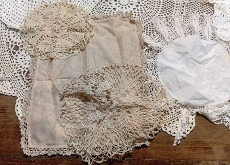 Antigüedades de Bordado y Macramé - imagen 2