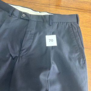 Lote anterior: Pantalón de Vestir Talle 50 Azul Marino