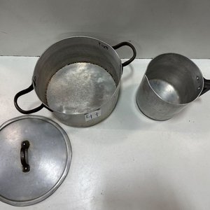 Olla y Lechera de Aluminio Usadas - imagen 2