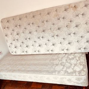 Sommier de 1 Plaza con Diseño Floral - imagen 3