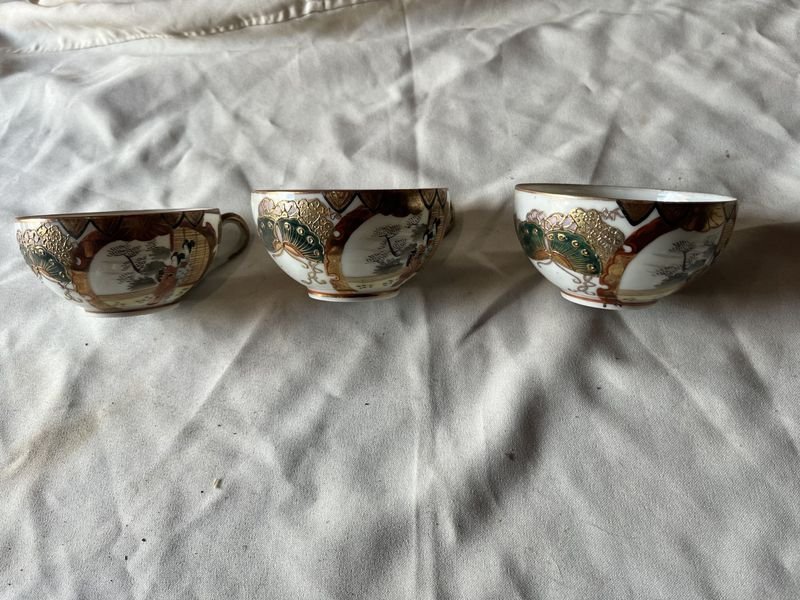 Lote anterior: Tazas Asiáticas con Sello de Excelencia