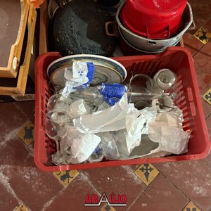 Vajilla Variada para Restaurar: Platos, Vasos y Utensilios de Cocina - imagen 3