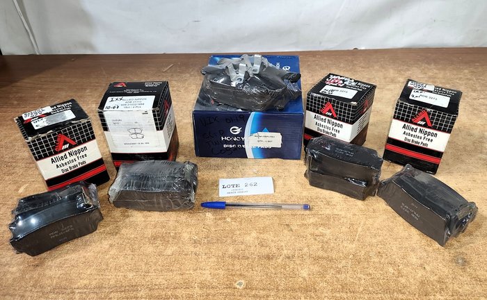 Lotes de Cajas de Pastillas de Freno para Vehículos - imagen 2