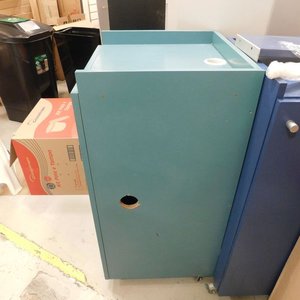 Mueble de comercio con puerta - imagen 5
