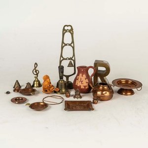 Lote anterior: Lote de Piezas Decorativas de Bronce, Cobre y Cerámica