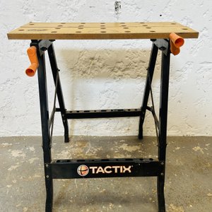 Lote #048 – Mesa de trabajo Tactix – 62x76cm - imagen 3