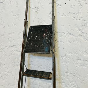Lote #038 – Escalera en madera plegable siete escalones - imagen 4