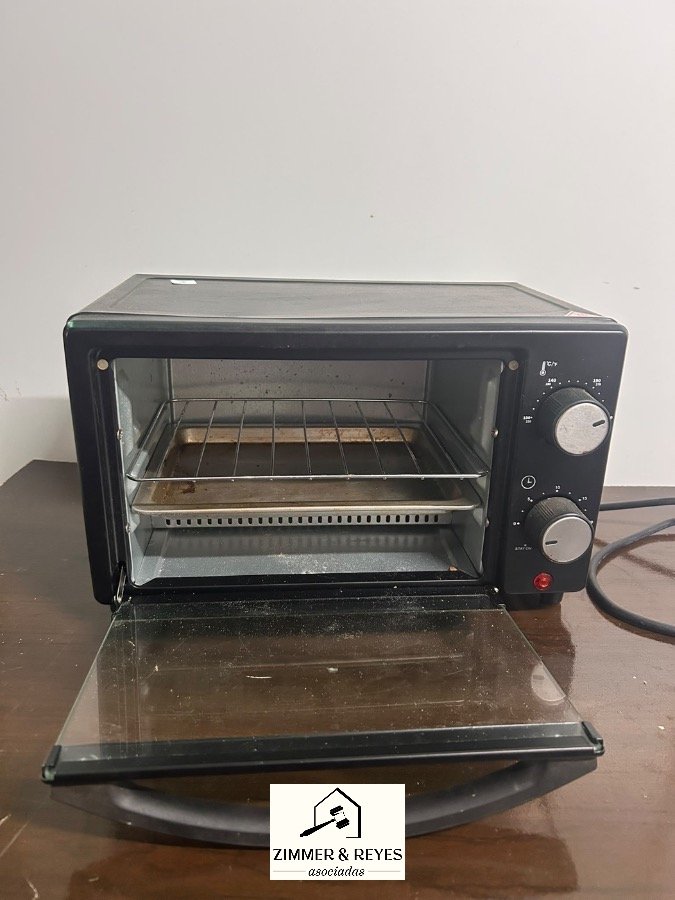 Horno Eléctrico Chico Negro Funcional