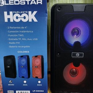Lote siguiente: Parlante Bluetooth LEDSTAR con Luces LED y Radio FM