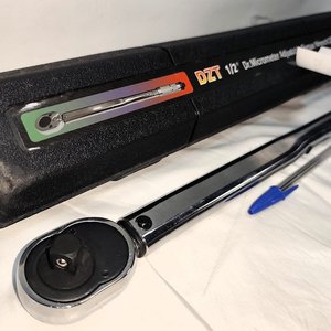 Torquímetro Ajustable DZT 1/2" 28-210 Nm con Valija - imagen 3