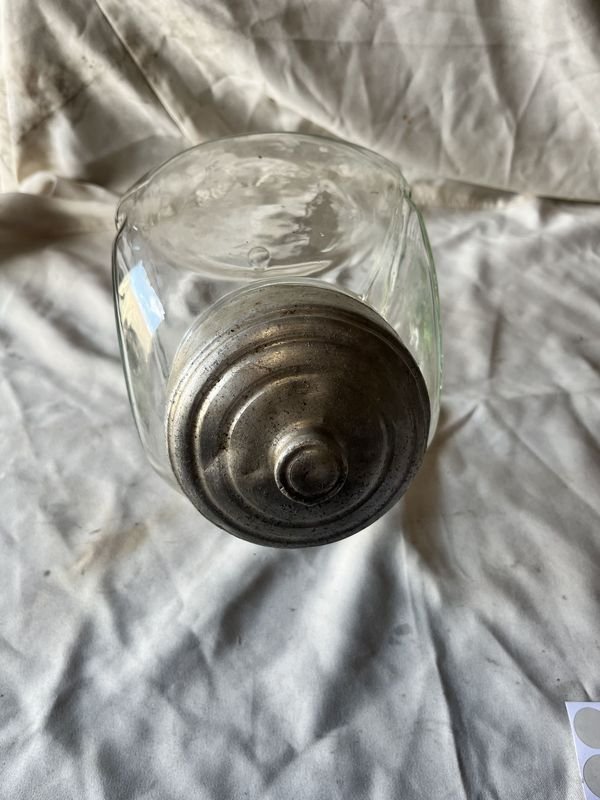 Lote anterior: Caramelera de vidrio con tapa de aluminio - Muebles y Decoración