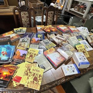 Lote anterior: Colección de Libros Religiosos y Filosóficos Indios
