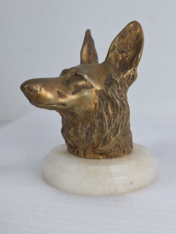 Escultura de perro en bronce firmada H. Payen - imagen 2