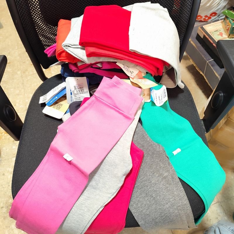 Lote anterior: Lote de calzas y pañales para bebés