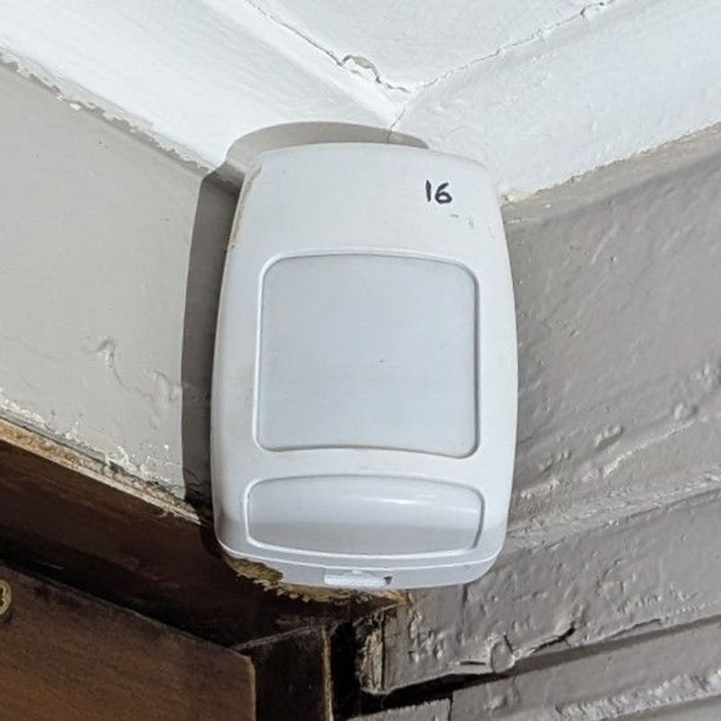 Sistema de alarma DSC para seguridad - imagen 11