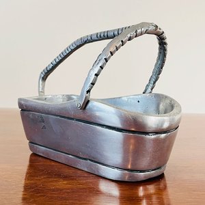 Juego de Hielera Vintage y Canasta de Peltrina con Posavasos - imagen 5