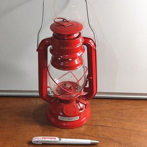 Lote siguiente: Farol a Querosene Rojo Nuevo Completo