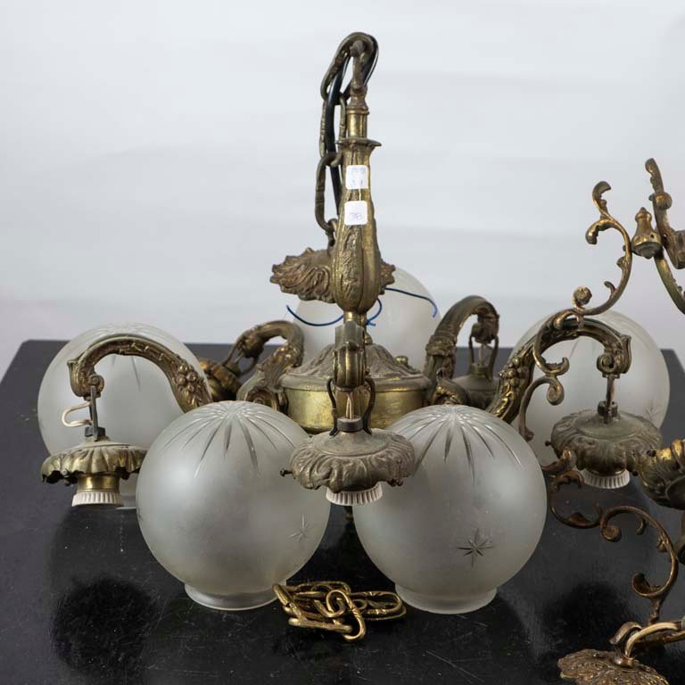 Item 2101257 - Image 0