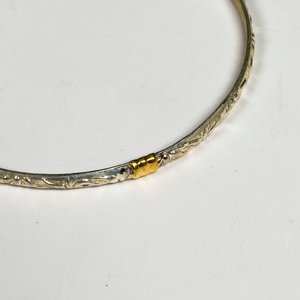 Pulsera Esclava de Plata y Oro con Grabados - imagen 3