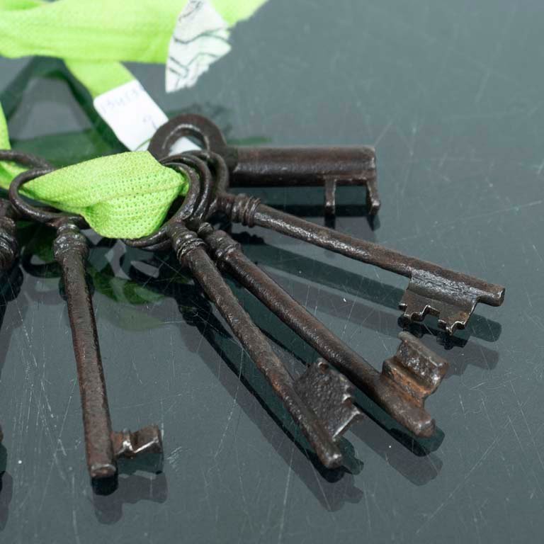 Item 2110435 - Image 1