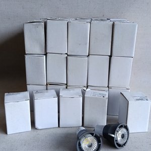 Lote de 105 Lámparas LED VR227 Neutras 5W - imagen 4