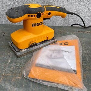 Lote siguiente: Lijadora Eléctrica Ingco con Manual