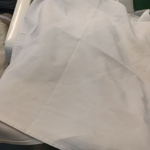 Servilletas de tela en blanco con pequeñas manchas - imagen 5