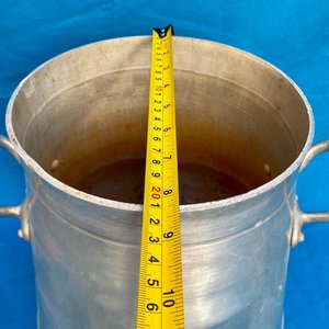 50..... enfriadora para cerveza o otros. Aluminio gran tamaño. Funcionado. Sana - imagen 8