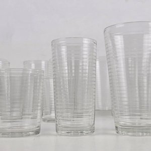 Juego de Vasos de Vidrio Rayado Modernos - imagen 2