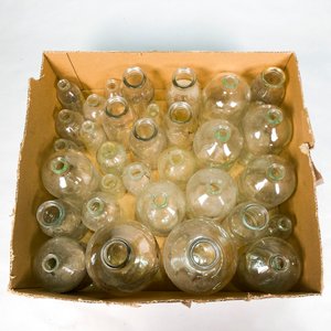 Lote de Frascos de Vidrio Hialino de Diversos Tamaños y Diseños - imagen 2