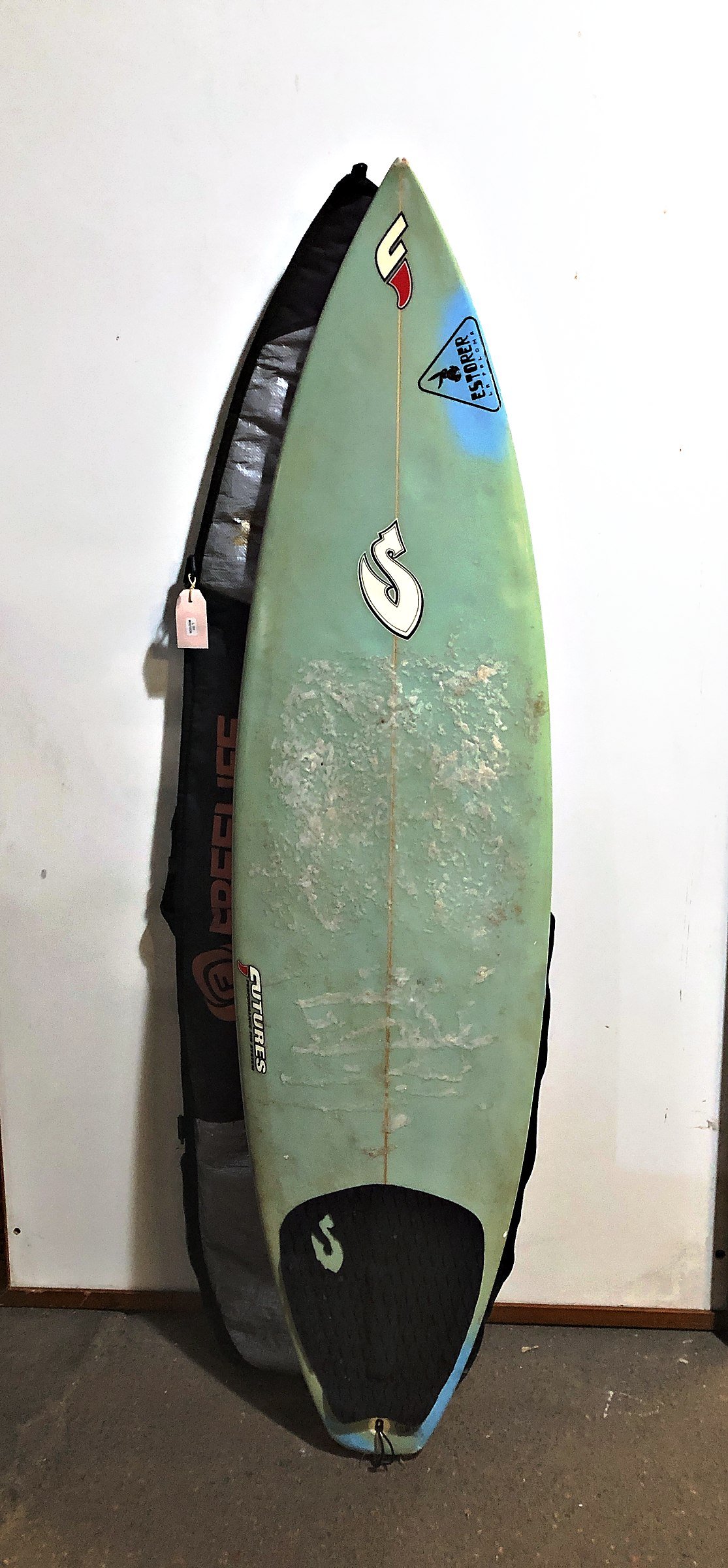 Tabla de Surf Usada con Funda
