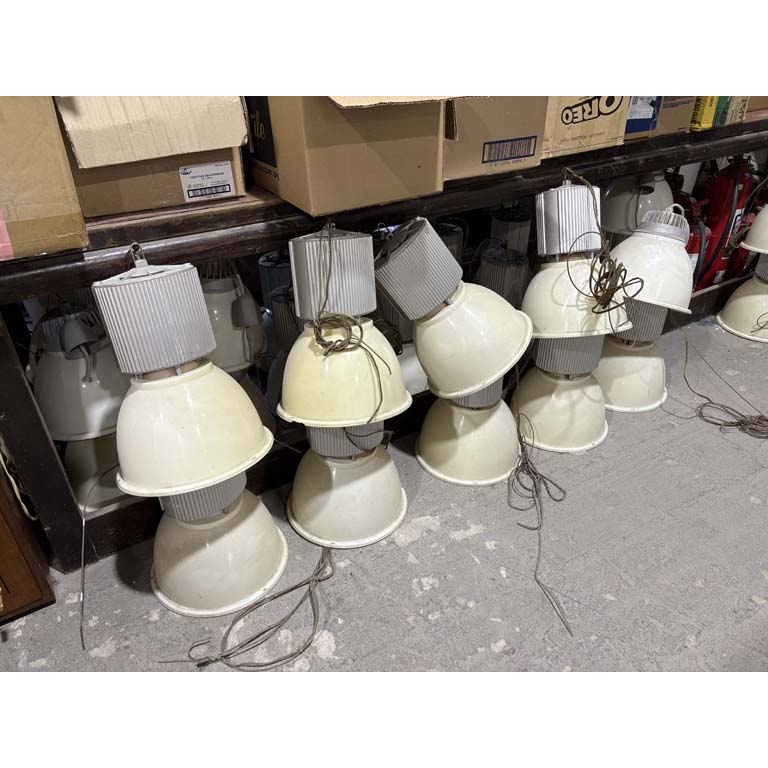 Lote anterior: Lámparas de foco a la venta: variedad y diseño