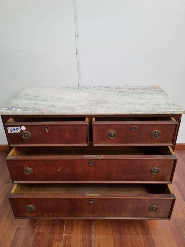 Item 873398 - Image 1