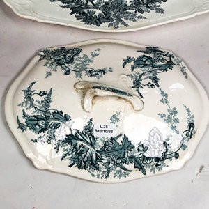 Fuente y Tapa de Porcelana Inglesa Johnson Bros con Monograma Floral - imagen 3