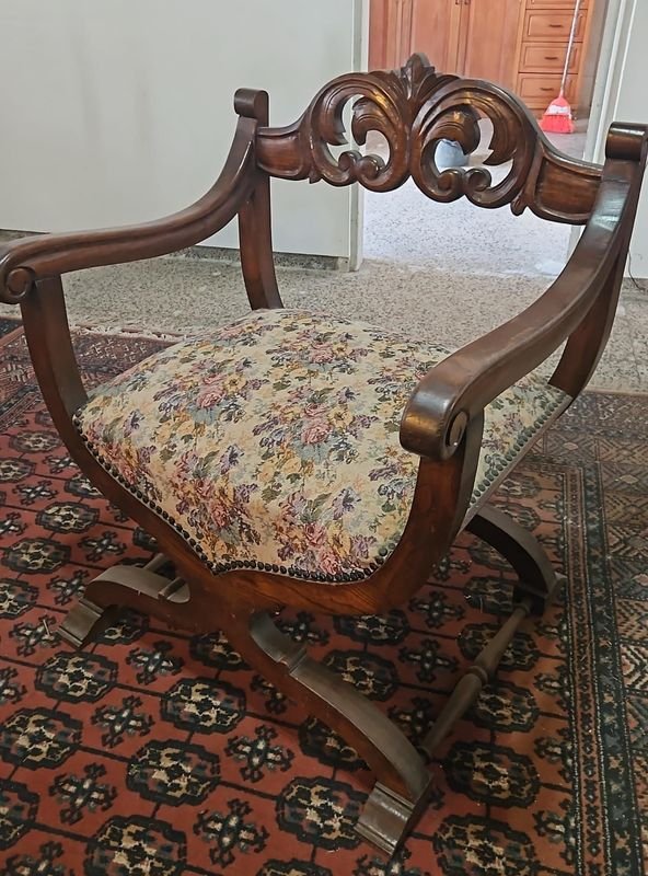 Muy lindo juego en roble antiguo - Muebles antiguos de alta calidad - imagen 1