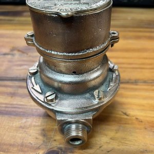 Antiguo Contador de Agua en Bronce Marca ASTER - imagen 3