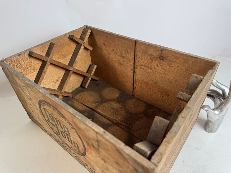 Antiguo cajón de Long Jhon con propaganda - imagen 5