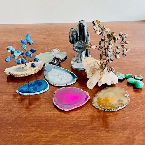 Lote de Árboles de Piedra, Agatas y Adornos Decorativos - imagen 1
