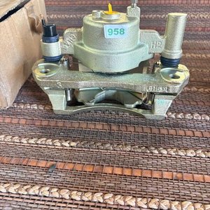 Caliper de freno delantero derecho Haima - imagen 4
