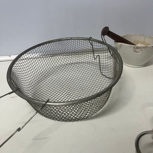 Mortero de Mármol y Madera, Hielera de Acero y 17 Vasos de Vidrio - imagen 6