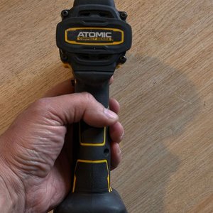 Atornilladora Dewalt DCD 794 Atomic Compact Series 20V Brushless - imagen 2