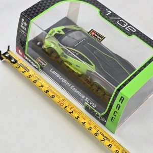 Auto a Escala Lamborghini Essenza SCV12 1:32 Burago - imagen 5