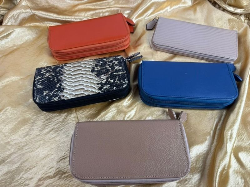 Item 829241 - Image 0