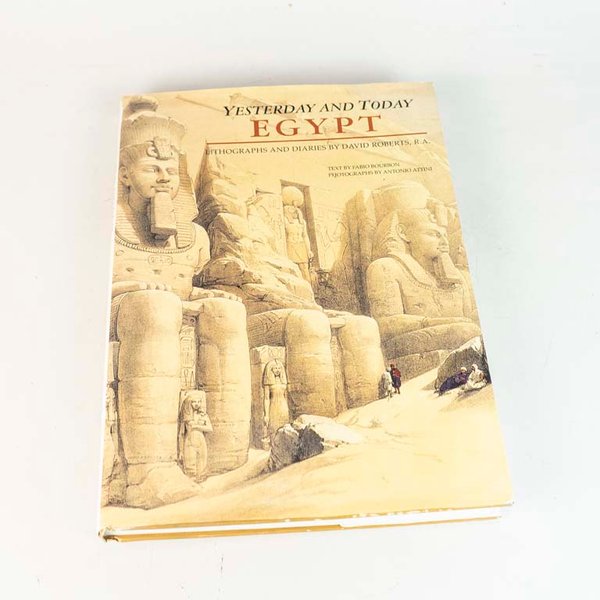 Libro "Yesterday and Today Egypt" Tapa Dura con Sobrecubierta - imagen 1