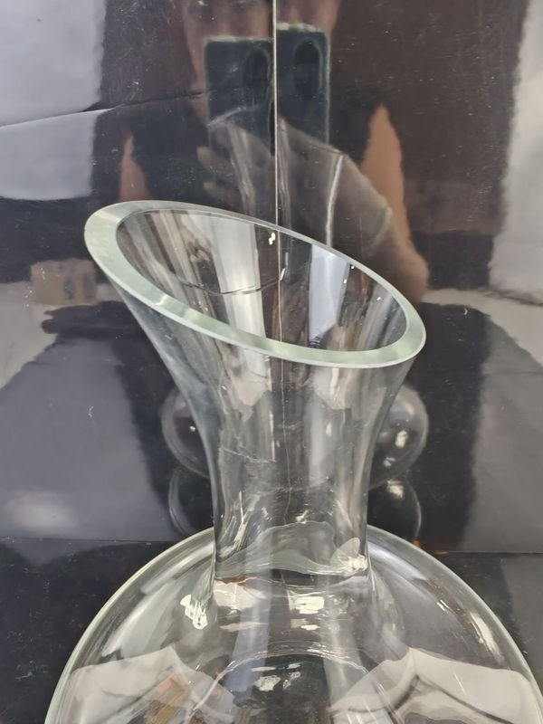 Jarra de vino transparente con base ancha - imagen 3