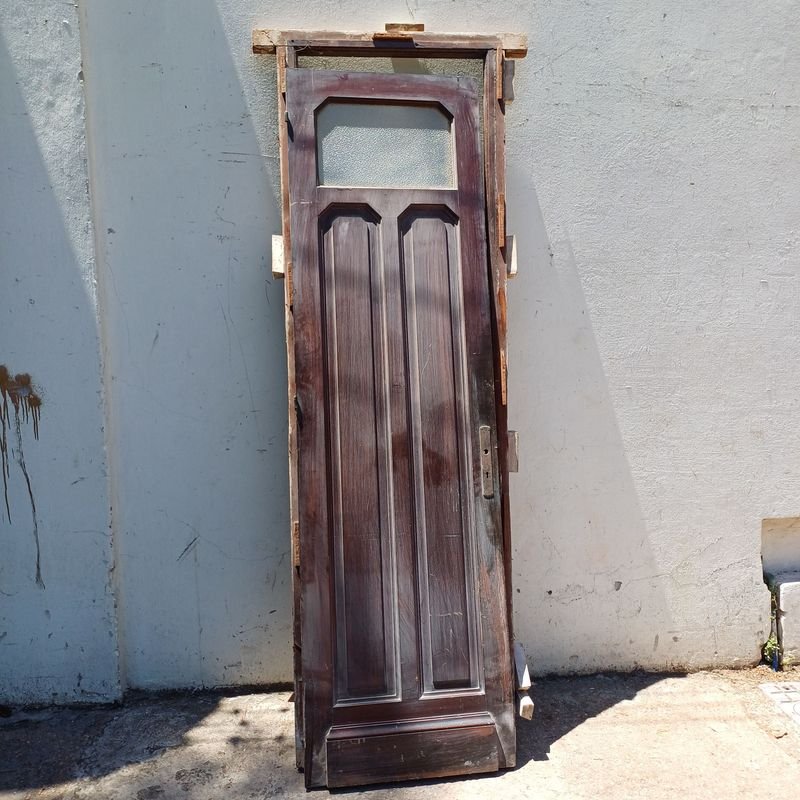 Puerta de cedro con marco, excelente estado - imagen 4