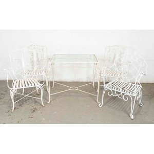 Lote anterior: Conjunto de Jardín de Hierro Forjado Blanco: Mesa y 4 Sillones